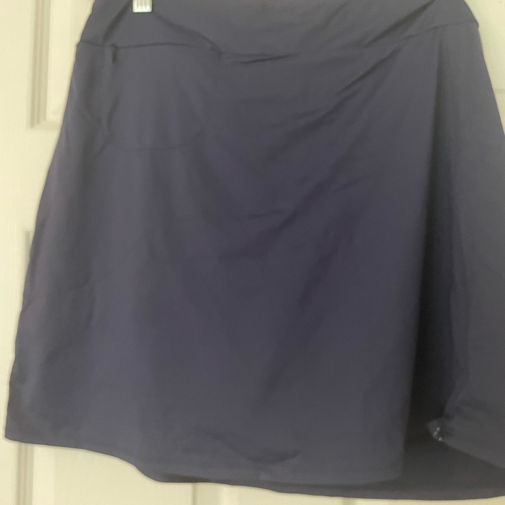 Lulu-B navy skort size L